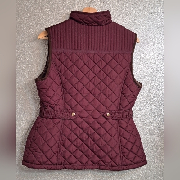 Weatherproof Quilted Zip Up Maroon Vest         Size S/CH - Picture 4 of 7